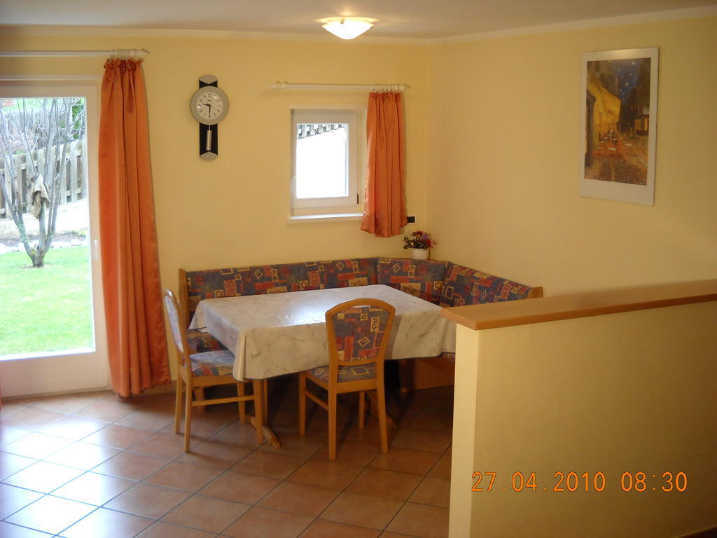Appartments Am Wiesenrand Nova Ponente Szoba fotó
