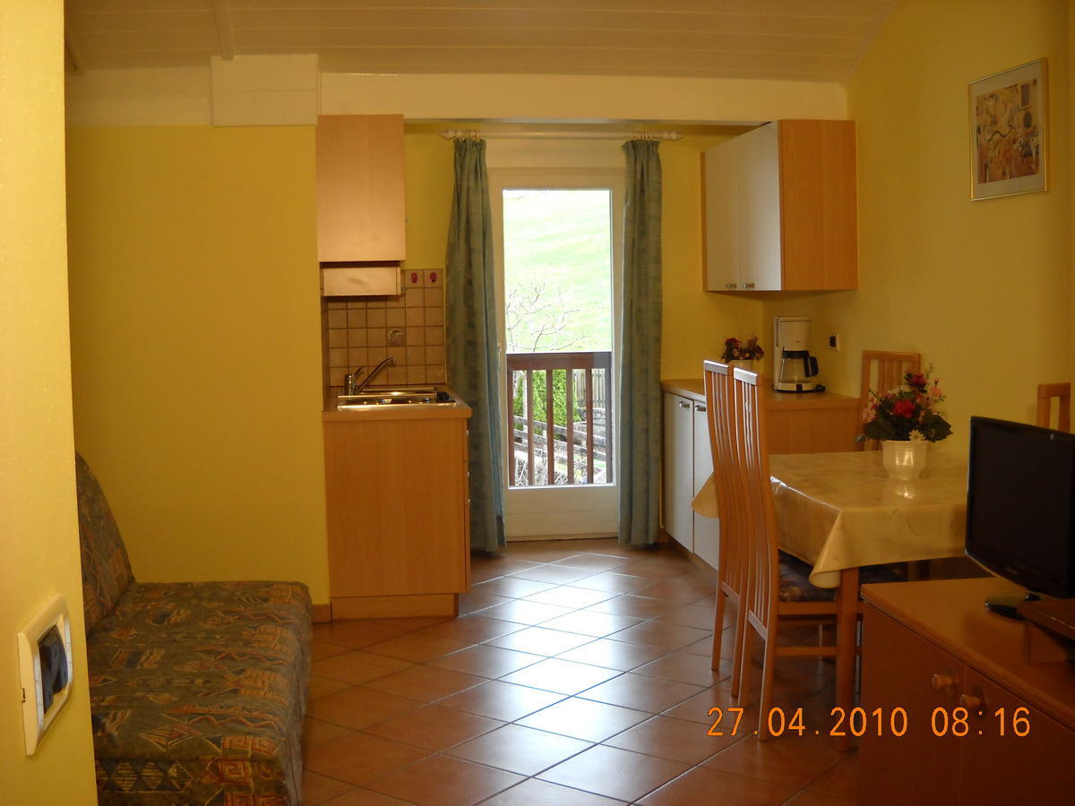 Appartments Am Wiesenrand Nova Ponente Szoba fotó